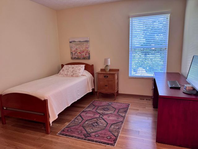 1610 Sapphire Drive, Grove City, OH 43123