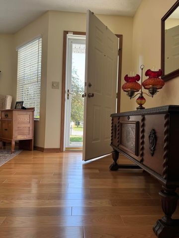 1610 Sapphire Drive, Grove City, OH 43123