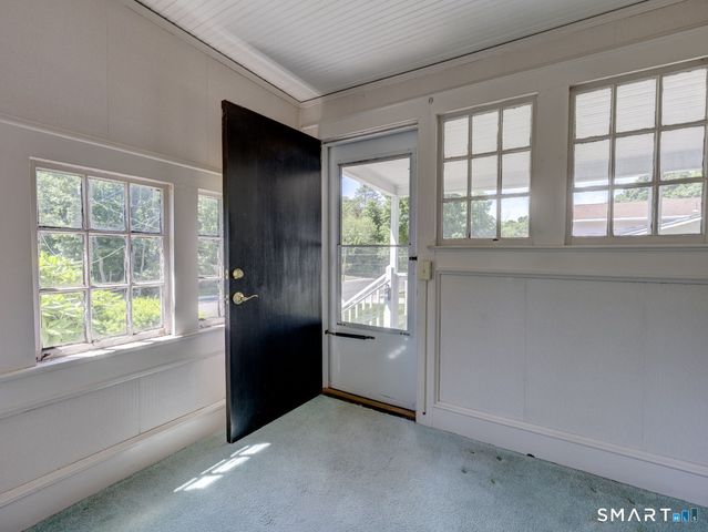 92 Highwood Avenue, Southington, CT 06489