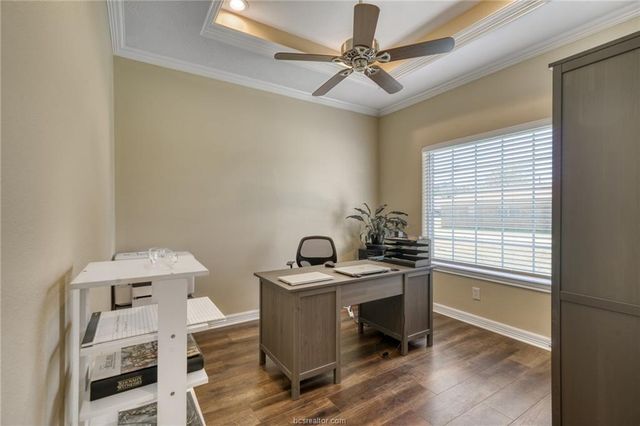1104 Jennifer Street, Madisonville, TX 77864