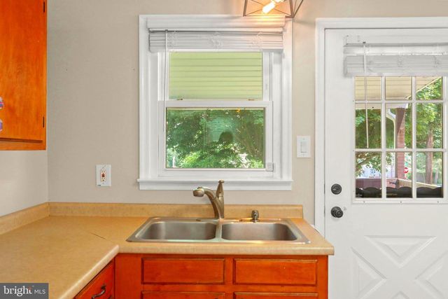 210 MULBERRY ST, Wrightsville, PA 17368