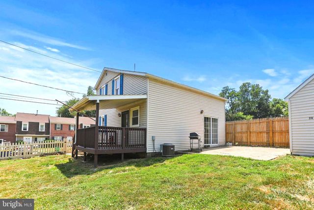 210 MULBERRY ST, Wrightsville, PA 17368
