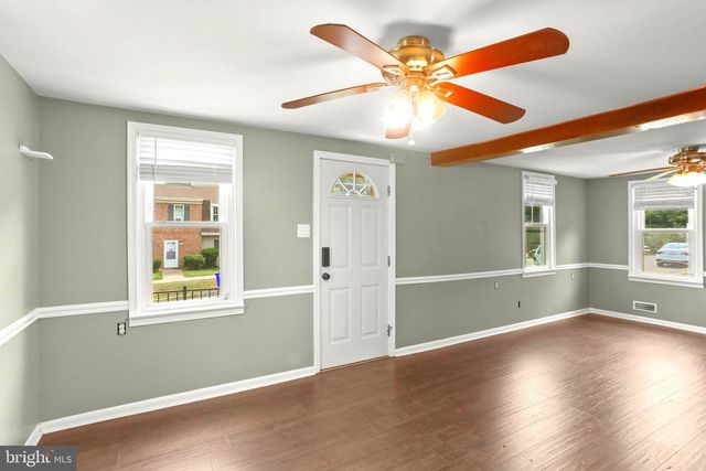 210 MULBERRY ST, Wrightsville, PA 17368
