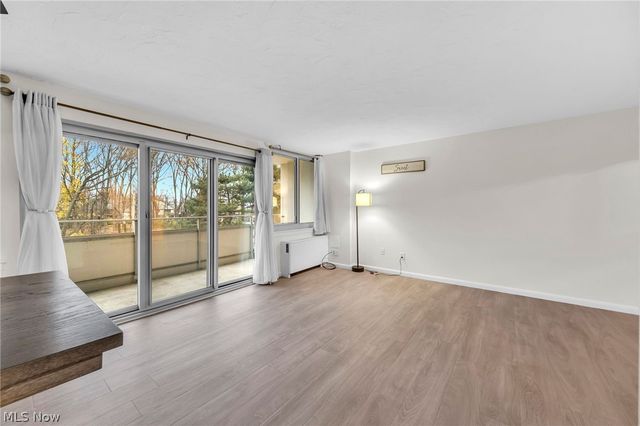 12900 Lake Avenue 216, Lakewood, OH 44107