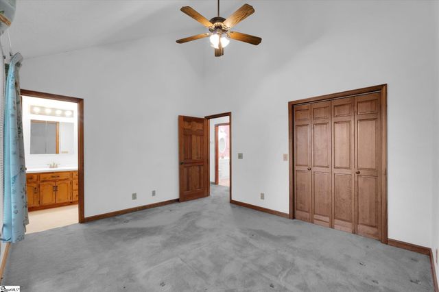 120 Packs Mountain Ridge Road, Taylors, SC 29687