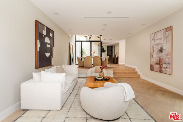 3977 Oeste Avenue, Studio City (los Angeles), CA 91604