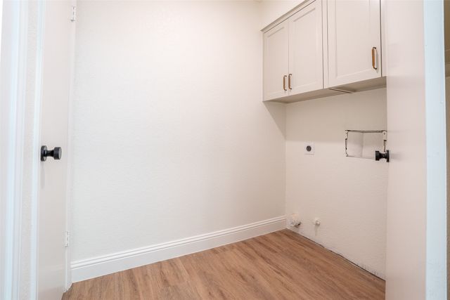2513 Incline Drive, Carrollton, TX 75006