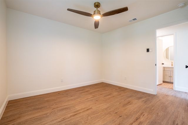 2513 Incline Drive, Carrollton, TX 75006