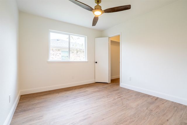 2513 Incline Drive, Carrollton, TX 75006