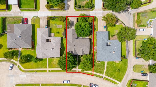 2513 Incline Drive, Carrollton, TX 75006