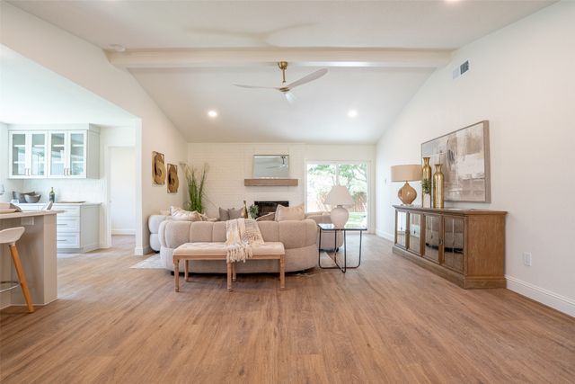 2513 Incline Drive, Carrollton, TX 75006