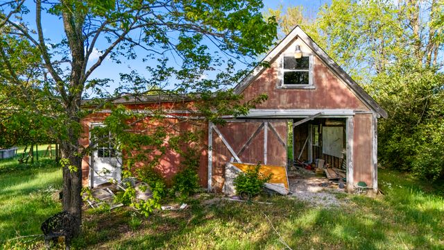 697 Goose Creek Road, Winchester, KY 40391