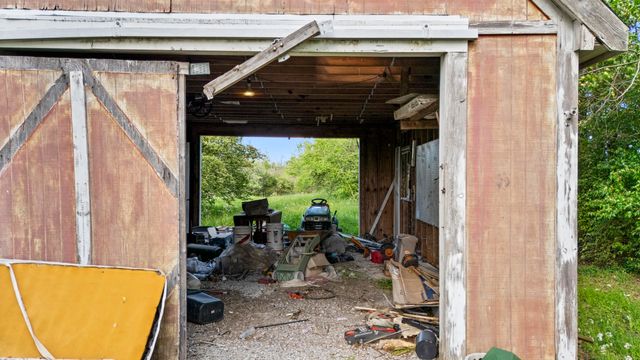 697 Goose Creek Road, Winchester, KY 40391