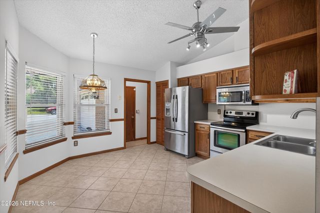 2460 SAN SAGO Lane, Jacksonville, FL 32216