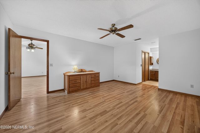 2460 SAN SAGO Lane, Jacksonville, FL 32216