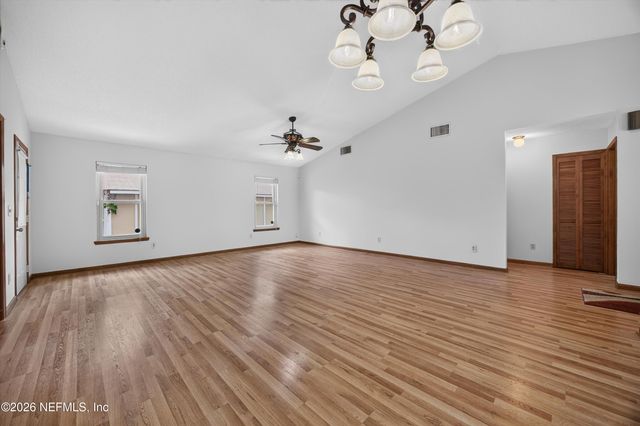 2460 SAN SAGO Lane, Jacksonville, FL 32216