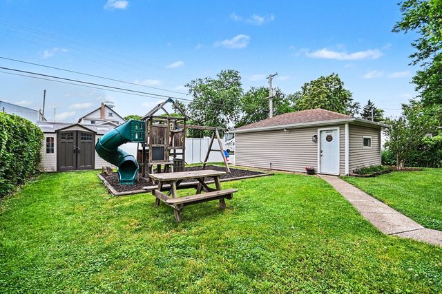622 Woodward Street, Beecher, IL 60401
