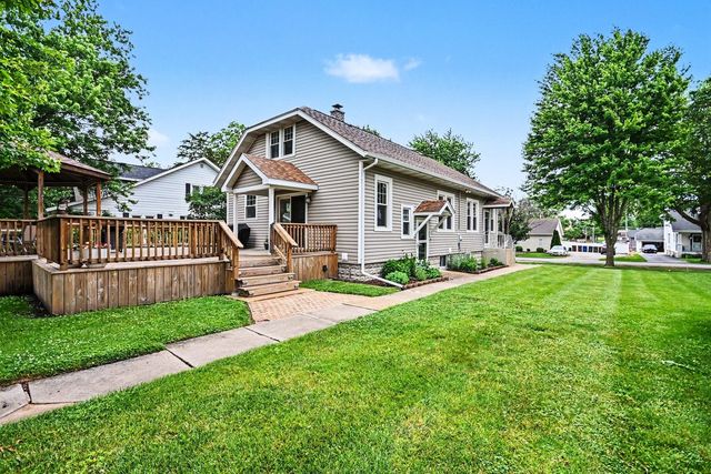 622 Woodward Street, Beecher, IL 60401
