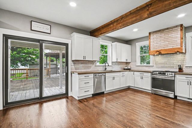 622 Woodward Street, Beecher, IL 60401