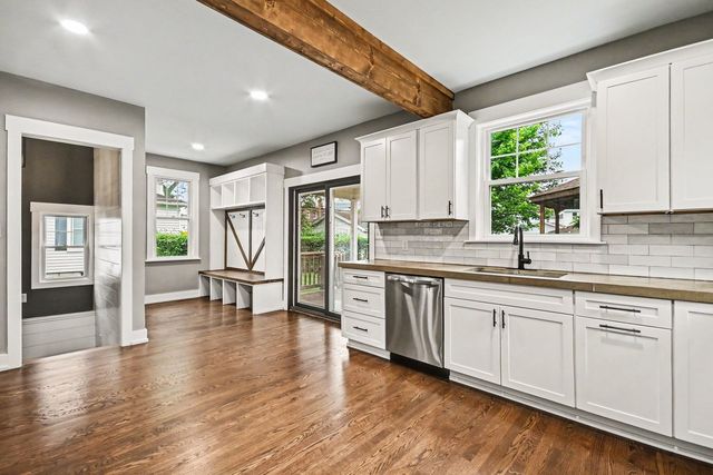 622 Woodward Street, Beecher, IL 60401