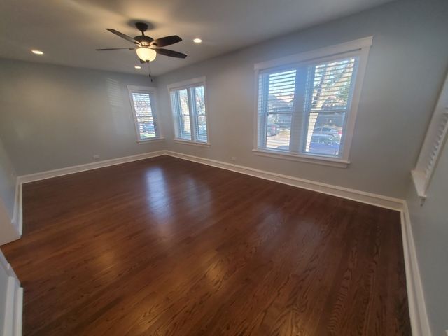 5310 N Luna Avenue 1, Chicago, IL 60630