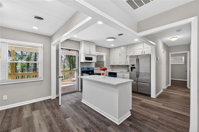 3045 Lindon Lane, Decatur, GA 30033