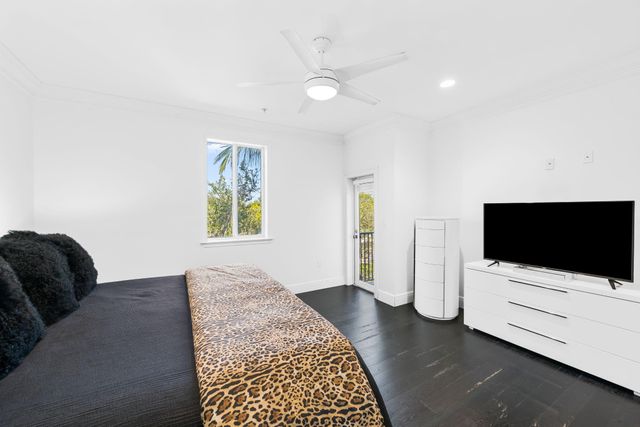 456 E Boca Raton Rd, Boca Raton, FL 33432