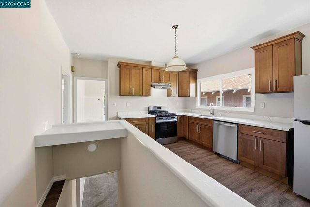 5446 Shafter Ave, Oakland, CA 94618