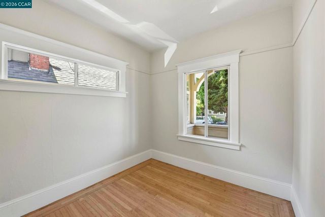 5446 Shafter Ave, Oakland, CA 94618