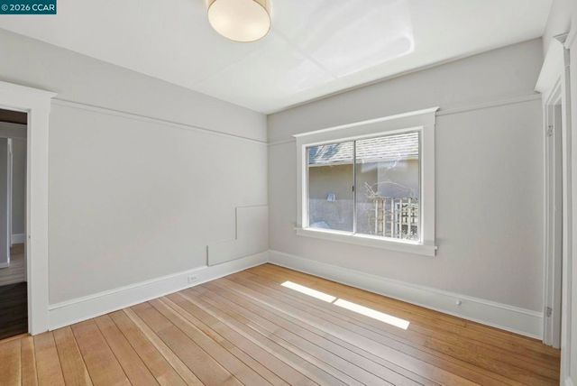 5446 Shafter Ave, Oakland, CA 94618