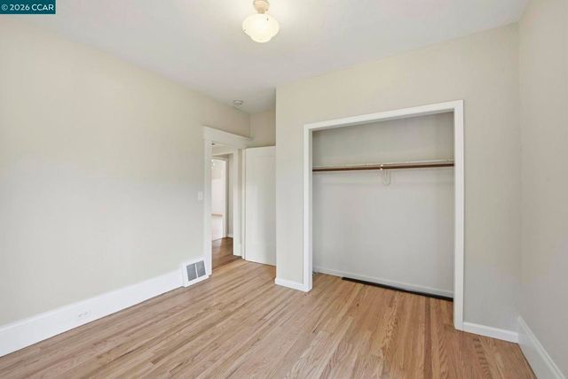 5446 Shafter Ave, Oakland, CA 94618