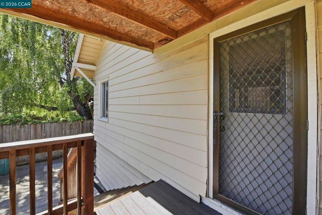 5446 Shafter Ave, Oakland, CA 94618