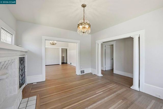 5446 Shafter Ave, Oakland, CA 94618