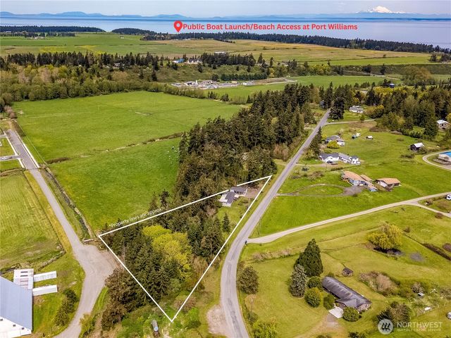 251 Washington Harbor Rd, Sequim, WA 98382