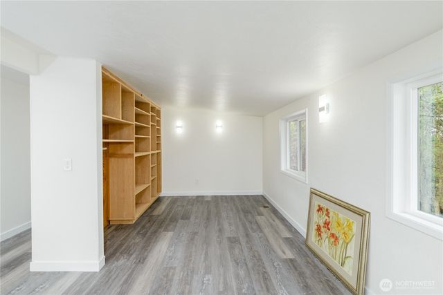 251 Washington Harbor Rd, Sequim, WA 98382