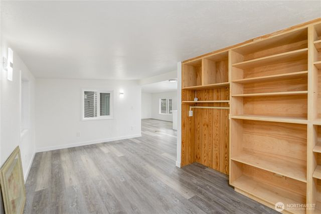 251 Washington Harbor Rd, Sequim, WA 98382
