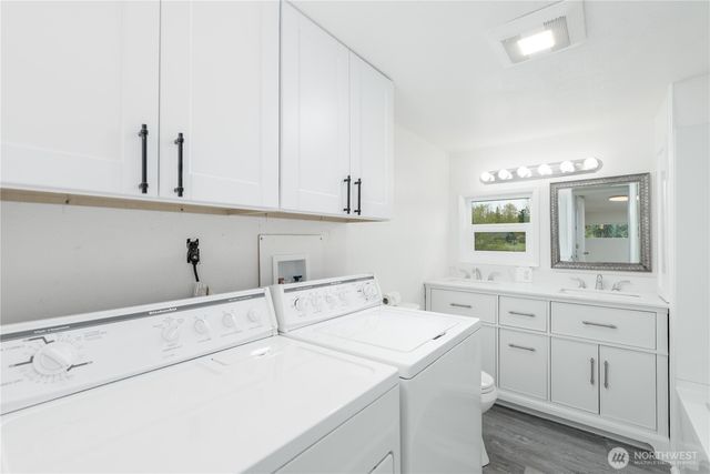 251 Washington Harbor Rd, Sequim, WA 98382