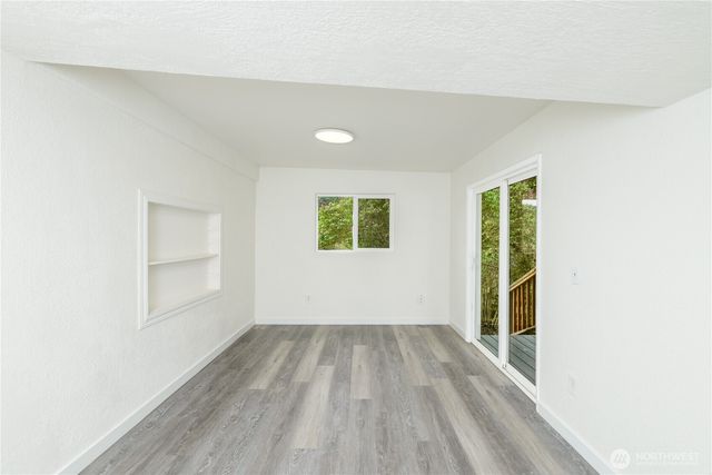 251 Washington Harbor Rd, Sequim, WA 98382