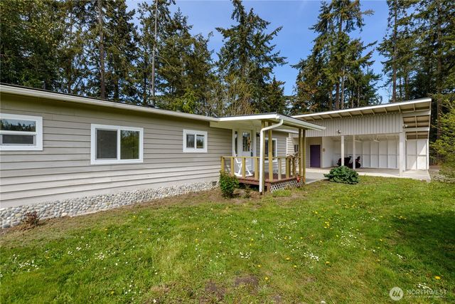 251 Washington Harbor Rd, Sequim, WA 98382