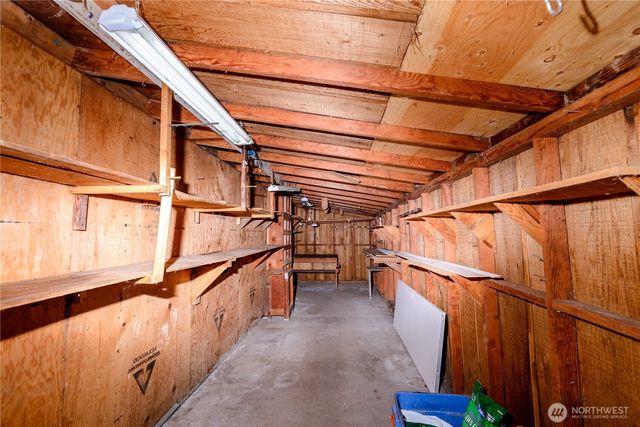 251 Washington Harbor Rd, Sequim, WA 98382