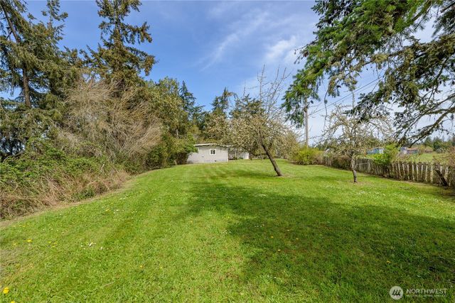 251 Washington Harbor Rd, Sequim, WA 98382