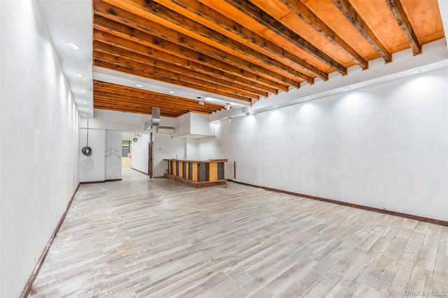 107-10 Jamaica Avenue, Richmond Hill, NY 11418