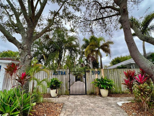 590 NW 40th Court 3, Oakland Park, FL 33309