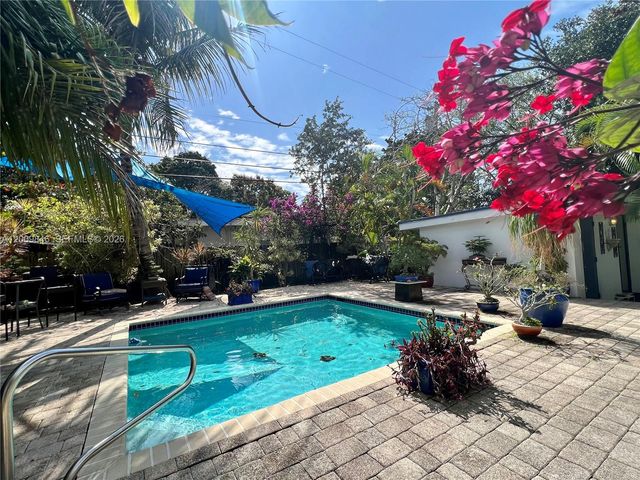 590 NW 40th Court 3, Oakland Park, FL 33309