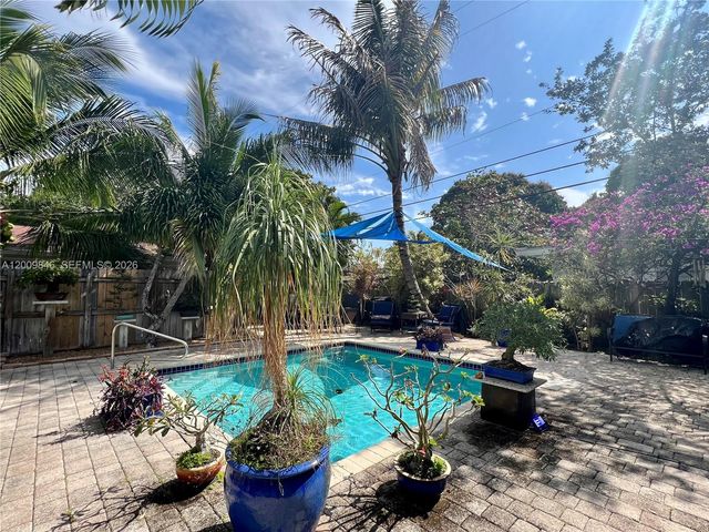 590 NW 40th Court 3, Oakland Park, FL 33309