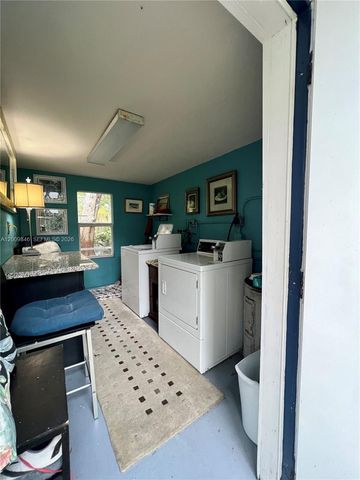 590 NW 40th Court 3, Oakland Park, FL 33309