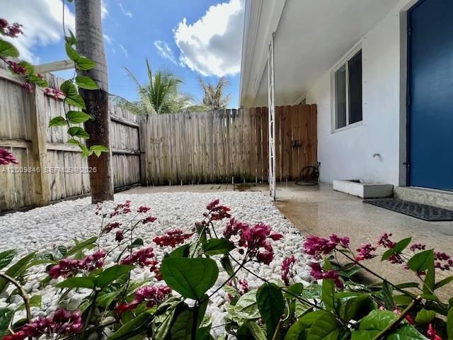 590 NW 40th Court 3, Oakland Park, FL 33309