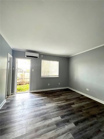 590 NW 40th Court 3, Oakland Park, FL 33309