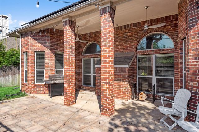 11831 Gray Forest Trail, Tomball, TX 77377