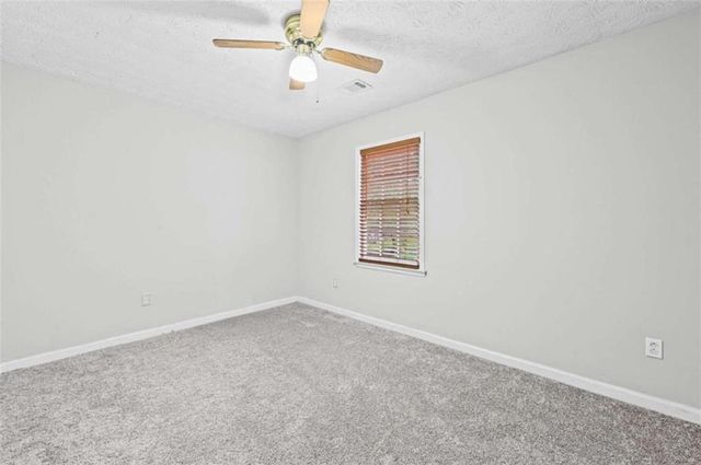 142 Summerfield Drive, Mcdonough, GA 30253
